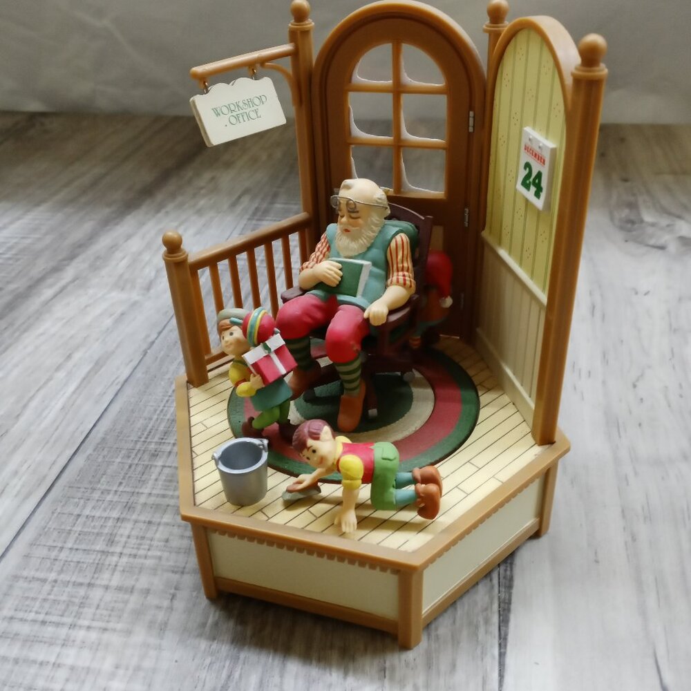 Enesco SANTA'S BUSY OFFICE Animated Multi-Action Music Box Vintage 1981- Working